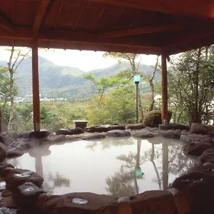 Ryokan Senkyoro ****
